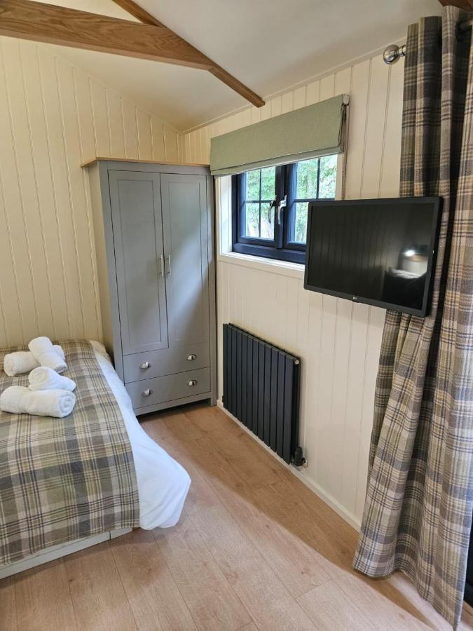 Woodland Shepherds Hut - 'Saga' Κερνάρφον Εξωτερικό φωτογραφία